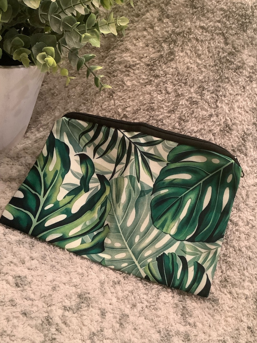 Tropical Palm Philodendron Leaf Print Zip Pouch Cosmetic Bag NWT 8.5x6”